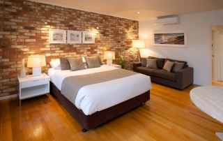 Sorrento Beach Motel